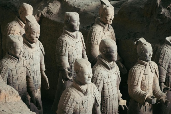 Observe the Terracotta Army in Xi'an at close range